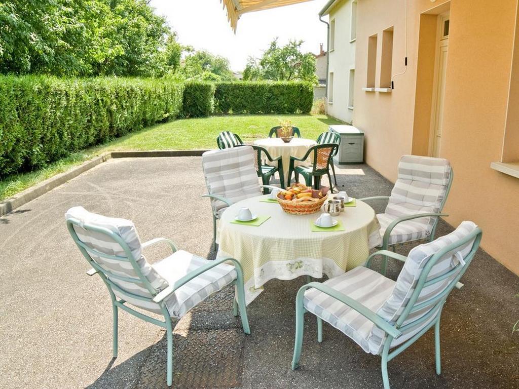 Logis Le Relais De Vacherauville Eksteriør bilde